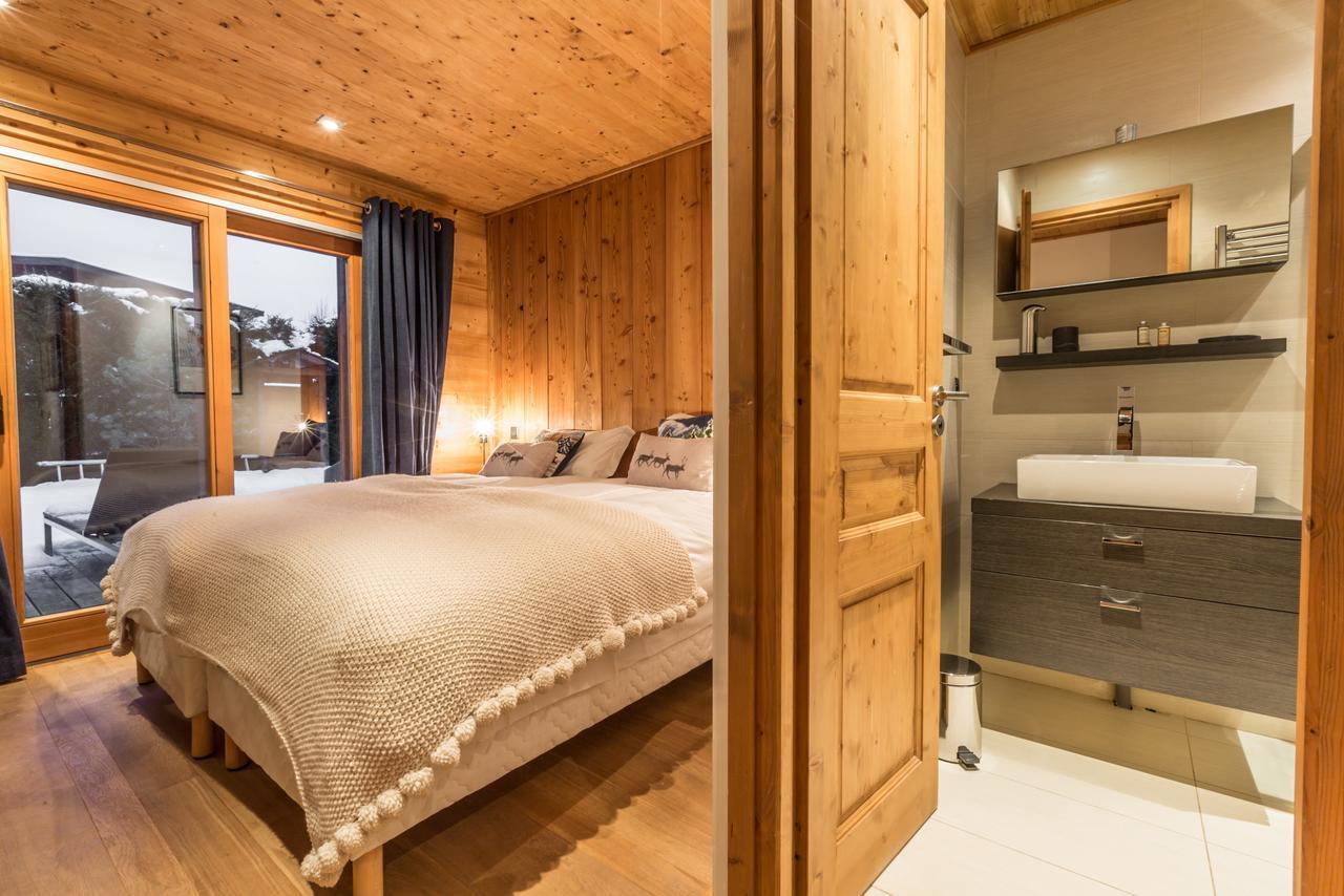 Apartment Au Bon Coin - Luxury Chamonix Hidden Haven, Mont Blanc View, Hot Tub And Garden Exterior photo